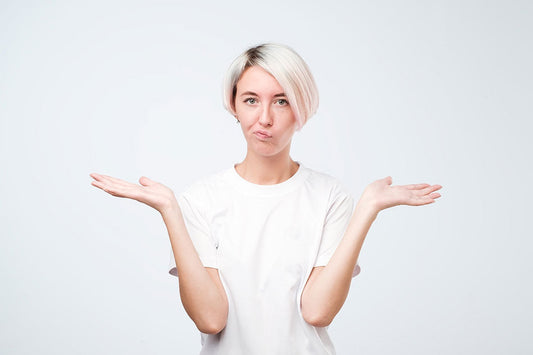 Daily vs Monthly Contact Lenses: Which Is Right for You?